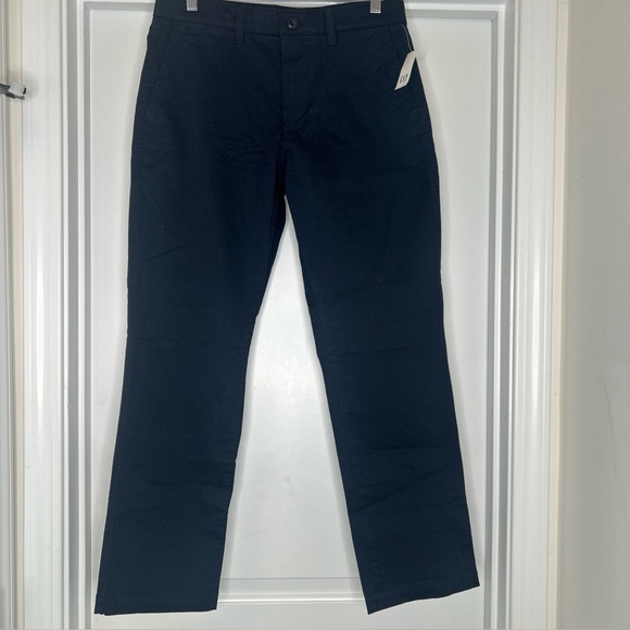 NWT Gap Men’s Navy  Modern Straight Khakis - Picture 7 of 8